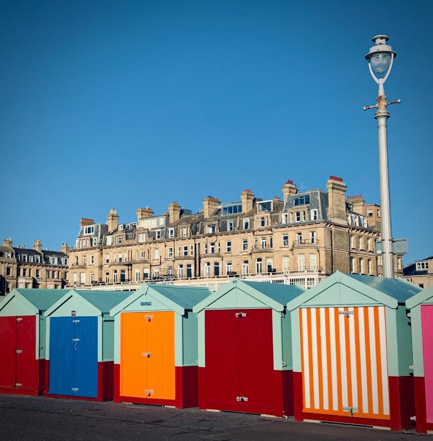 Kira Beach House, Hove Beach Экстерьер фото